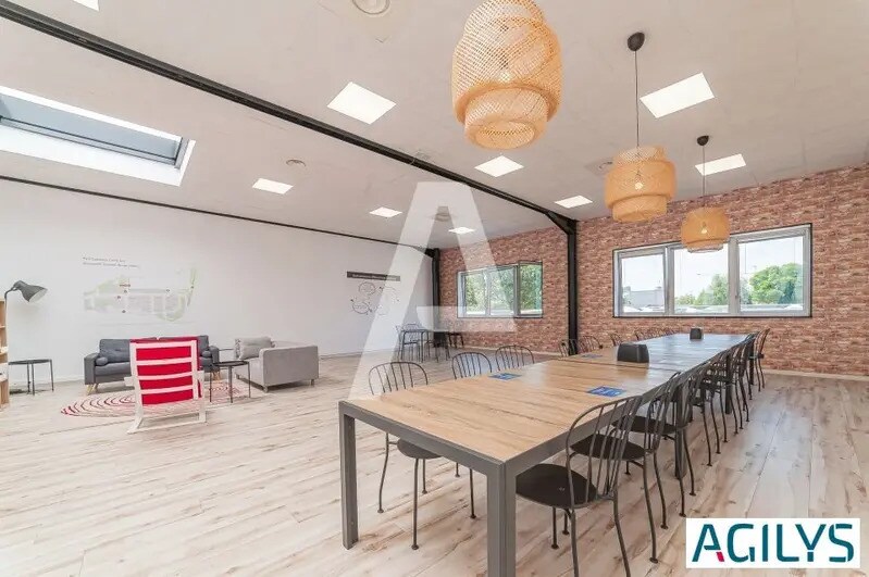 128 Bis Avenue Jean Jaurès, Ivry-sur-Seine to rent - Interior Photo - Image 3 of 8