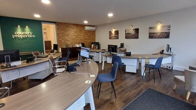 Brand St, Hitchin to rent Interior Photo- Image 2 of 5