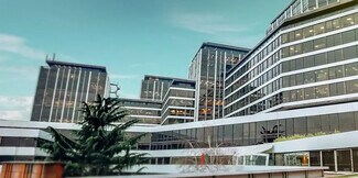 More details for 1 Rue Royale, Saint-Cloud - Office to Rent