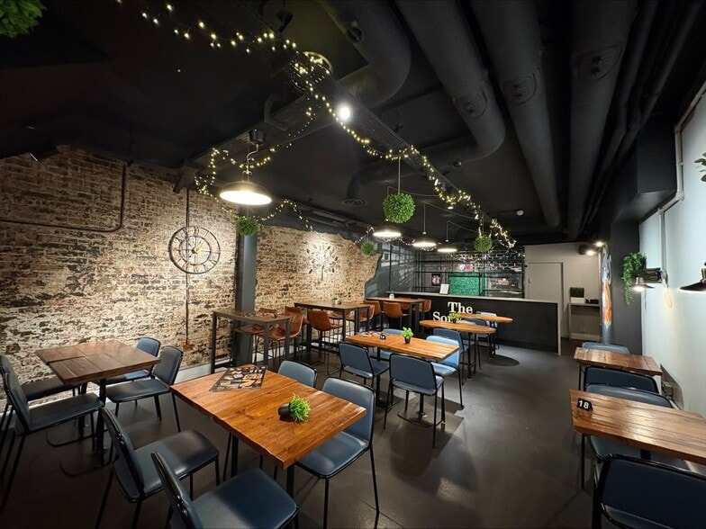 34 Market St, Nottingham for sale - Interior Photo - Image 2 of 6