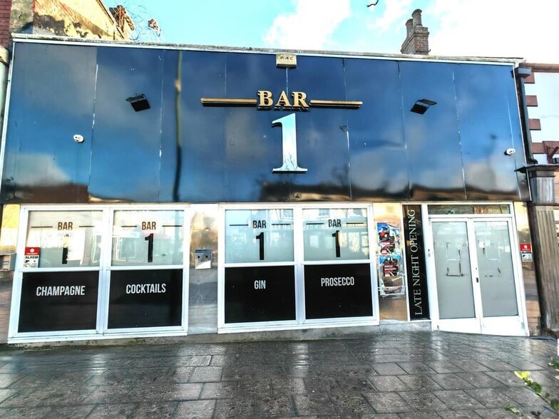 28-30 Front St, Consett to rent - Building Photo - Image 2 of 14