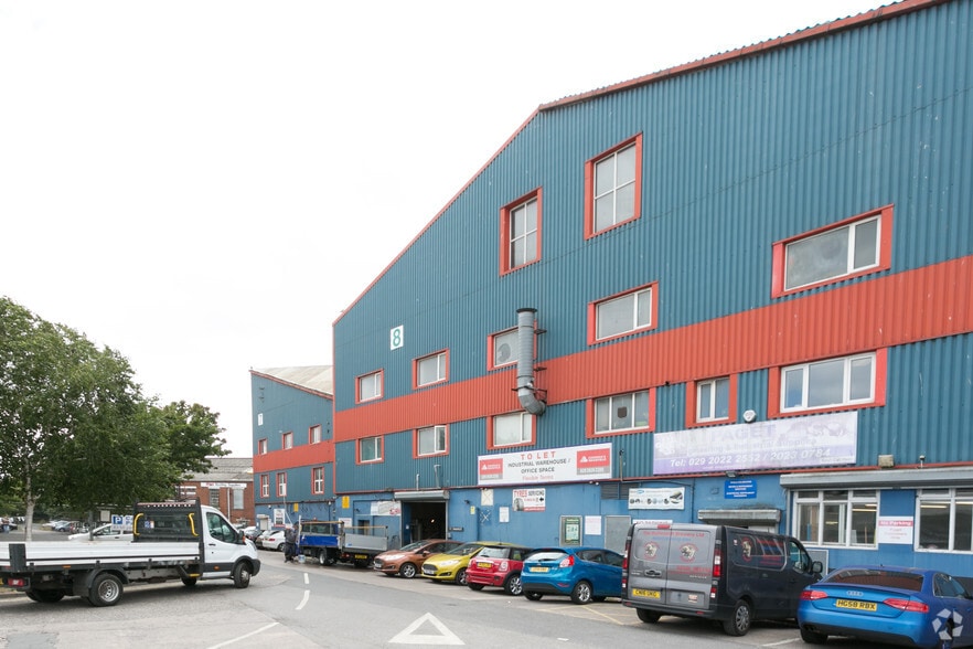 8 Curran Rd, Cardiff for sale - Building Photo - Image 1 of 1