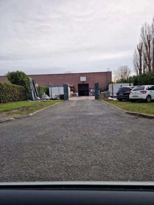 Light Industrial in SAINT-OUEN-L'AUMONE to rent Building Photo- Image 1 of 10