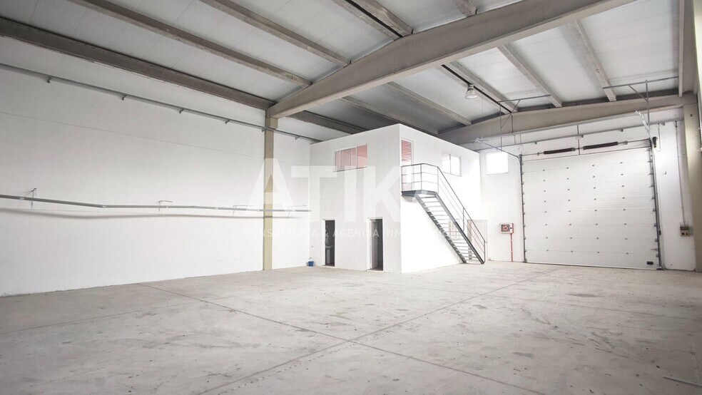 Industrial in Ontinyent, Valencia to rent - Interior Photo - Image 3 of 9