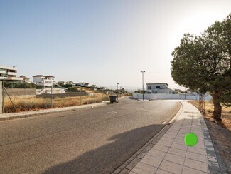 More details for Calle Cúllar Vega, 42, La Zubia - Land for Sale