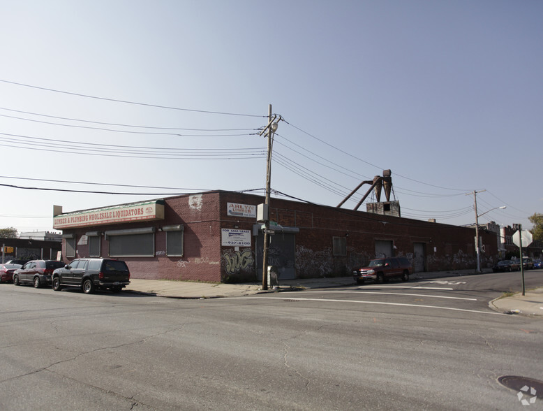 725 E 98th St, Brooklyn, NY for sale - Building Photo - Image 1 of 1