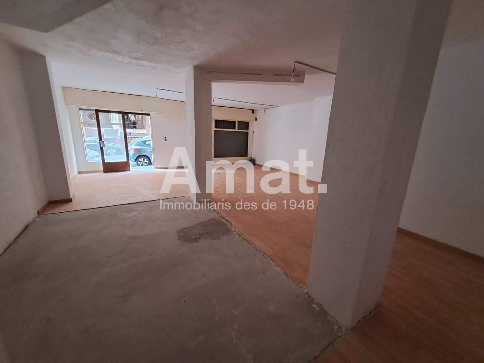 Retail in Rubí, Barcelona to rent Interior Photo- Image 1 of 3