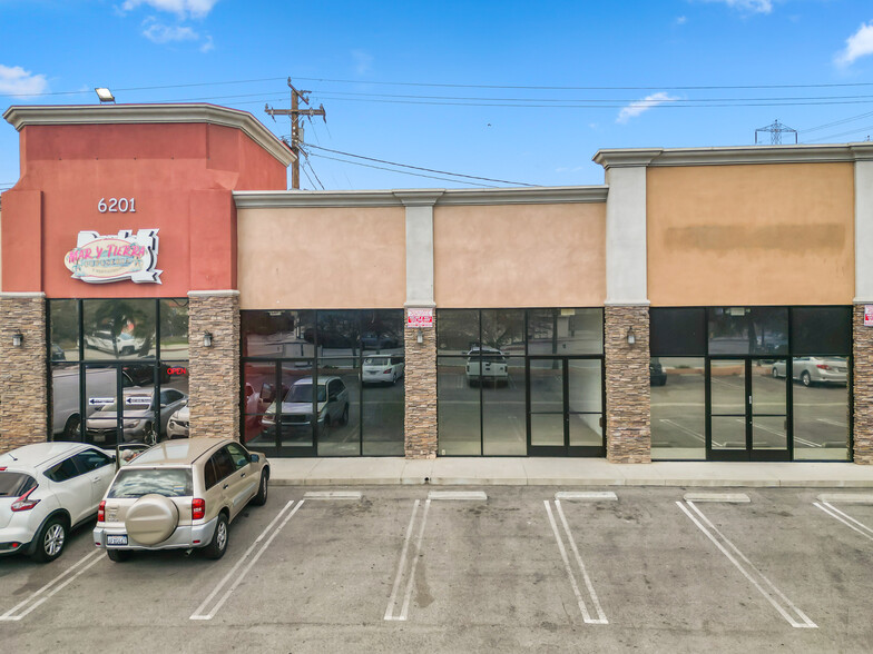 6201 Whittier Blvd, Los Angeles, CA for rent - Building Photo - Image 3 of 8