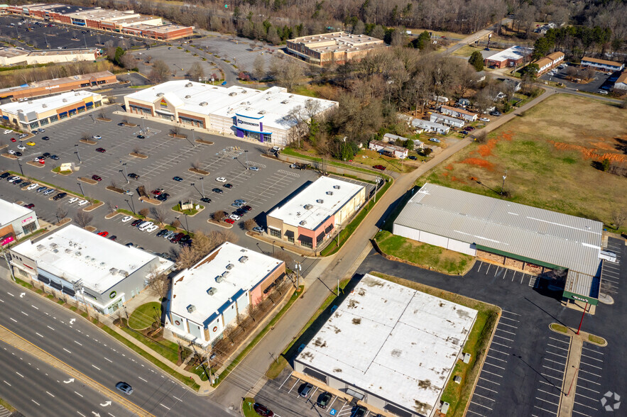 4016 E Franklin Blvd, Gastonia, NC for sale - Primary Photo - Image 1 of 1