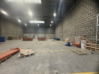 More details for 50 Rue Jules Guesdes, Vitry-sur-Seine - Industrial to Rent