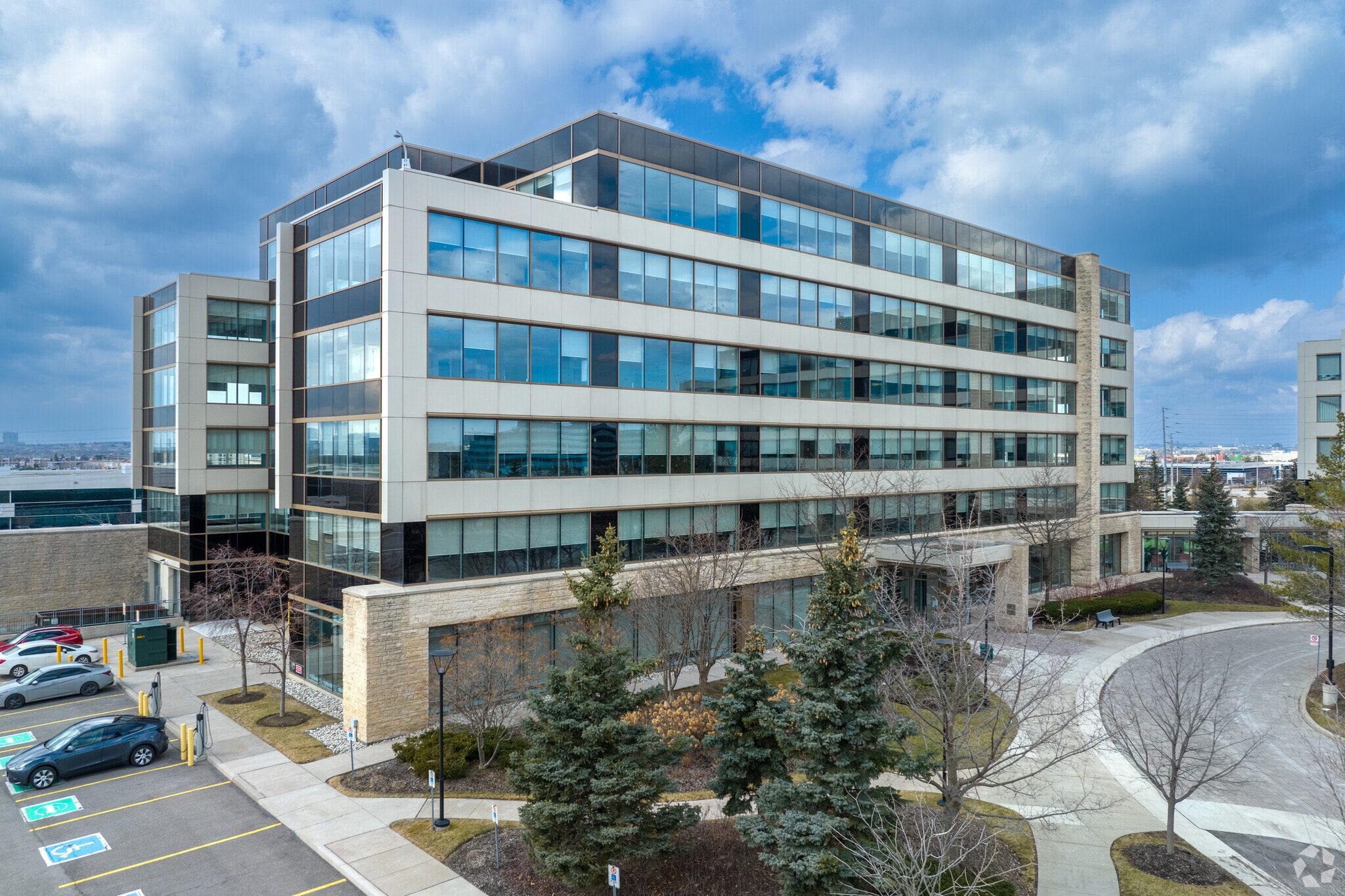1855 Buckhorn Gate, Mississauga, ON to rent Primary Photo- Image 1 of 7