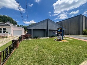 406-408 S Broad St, Gastonia, NC for rent Building Photo- Image 1 of 11