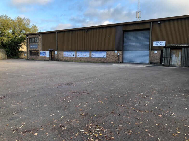 Armytage Rd, Brighouse for sale - Primary Photo - Image 1 of 1