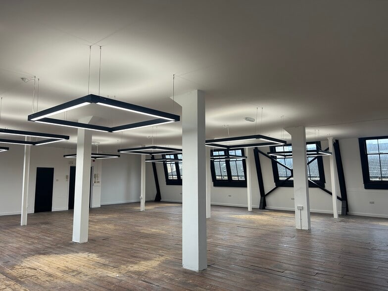 37 Otago St, Glasgow to rent - Building Photo - Image 2 of 12