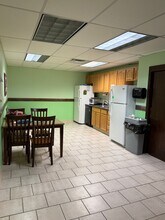 123 Whiting St, Plainville, CT to rent Building Photo- Image 2 of 25