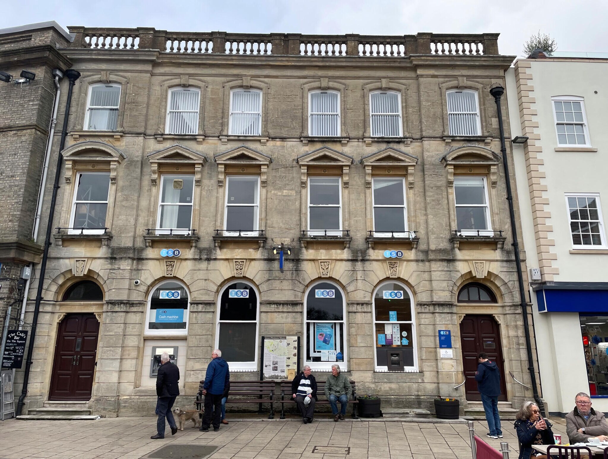 4-5 The Sq, Wimborne for sale Primary Photo- Image 1 of 1