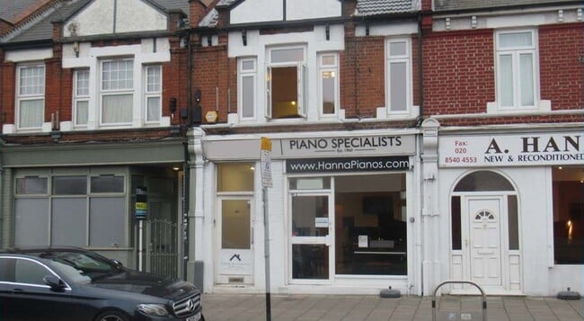 More details for 92 Kingston Rd, London - Retail to Rent
