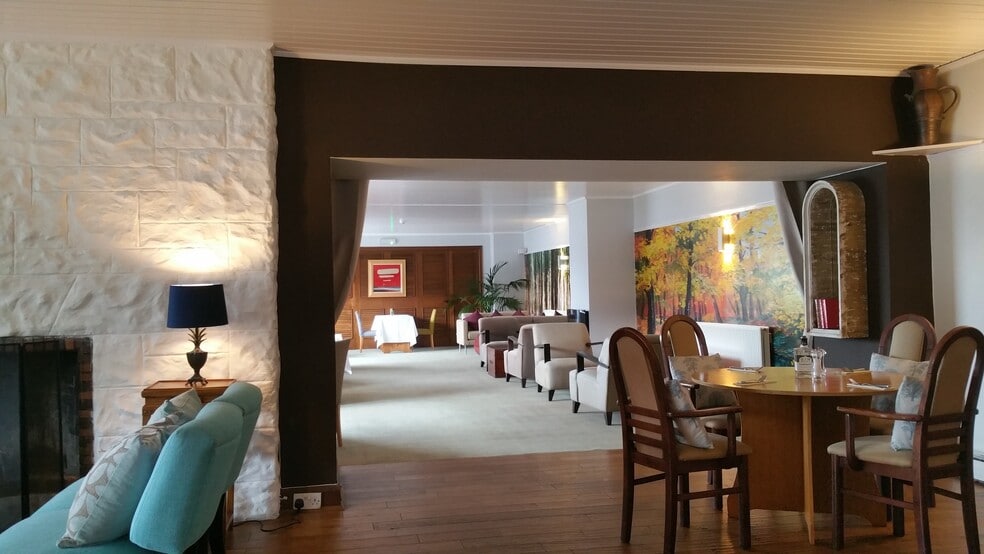 St Fillans, Crieff for sale - Building Photo - Image 3 of 17