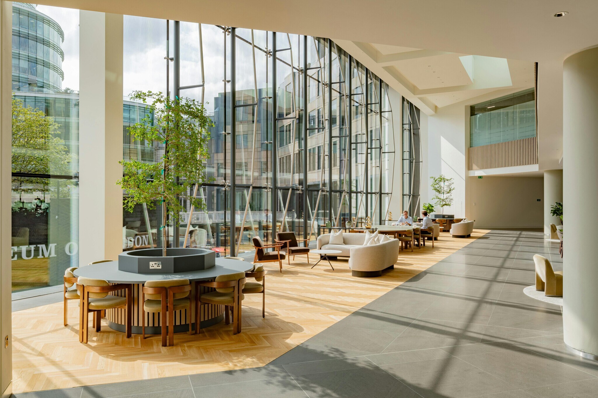200 Aldersgate, London, EC1A 4HD | 64,769 sq ft | Office Space to Rent ...