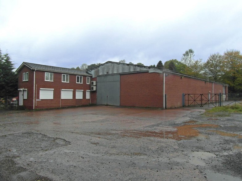 Lords Meadow Ln, Bampton for sale - Primary Photo - Image 1 of 1