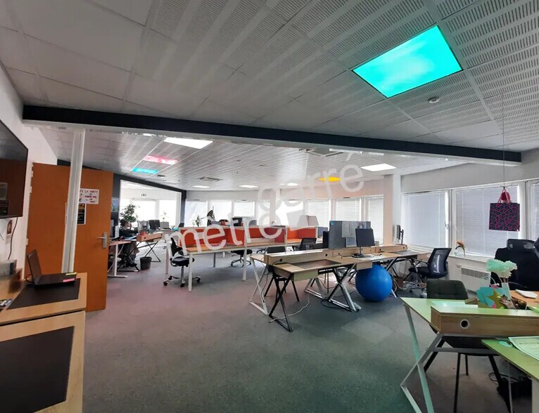Office in Carquefou to rent - Interior Photo - Image 2 of 6