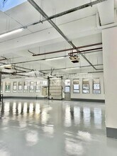 Industrial in Bonneuil-sur-Marne to rent Interior Photo- Image 2 of 4