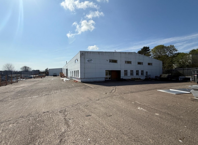 Pitreavie Cres, Dunfermline for sale - Building Photo - Image 2 of 5