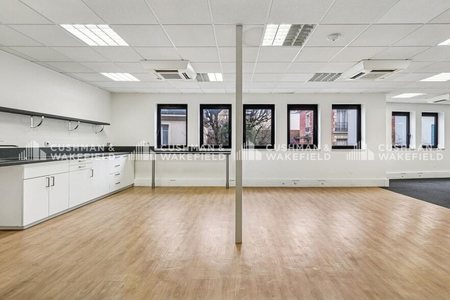 64-66 Rue Escudier, Boulogne-Billancourt to rent - Building Photo - Image 2 of 14