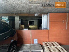 Light Industrial in Linas for sale Interior Photo- Image 2 of 5