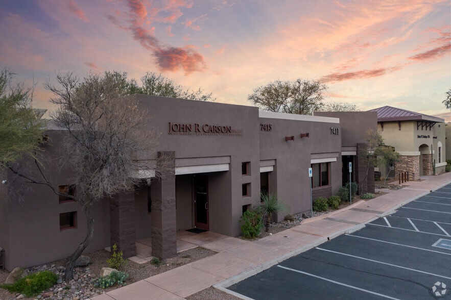 74117415 E Tanque Verde Rd, Tucson, AZ 85715 UK