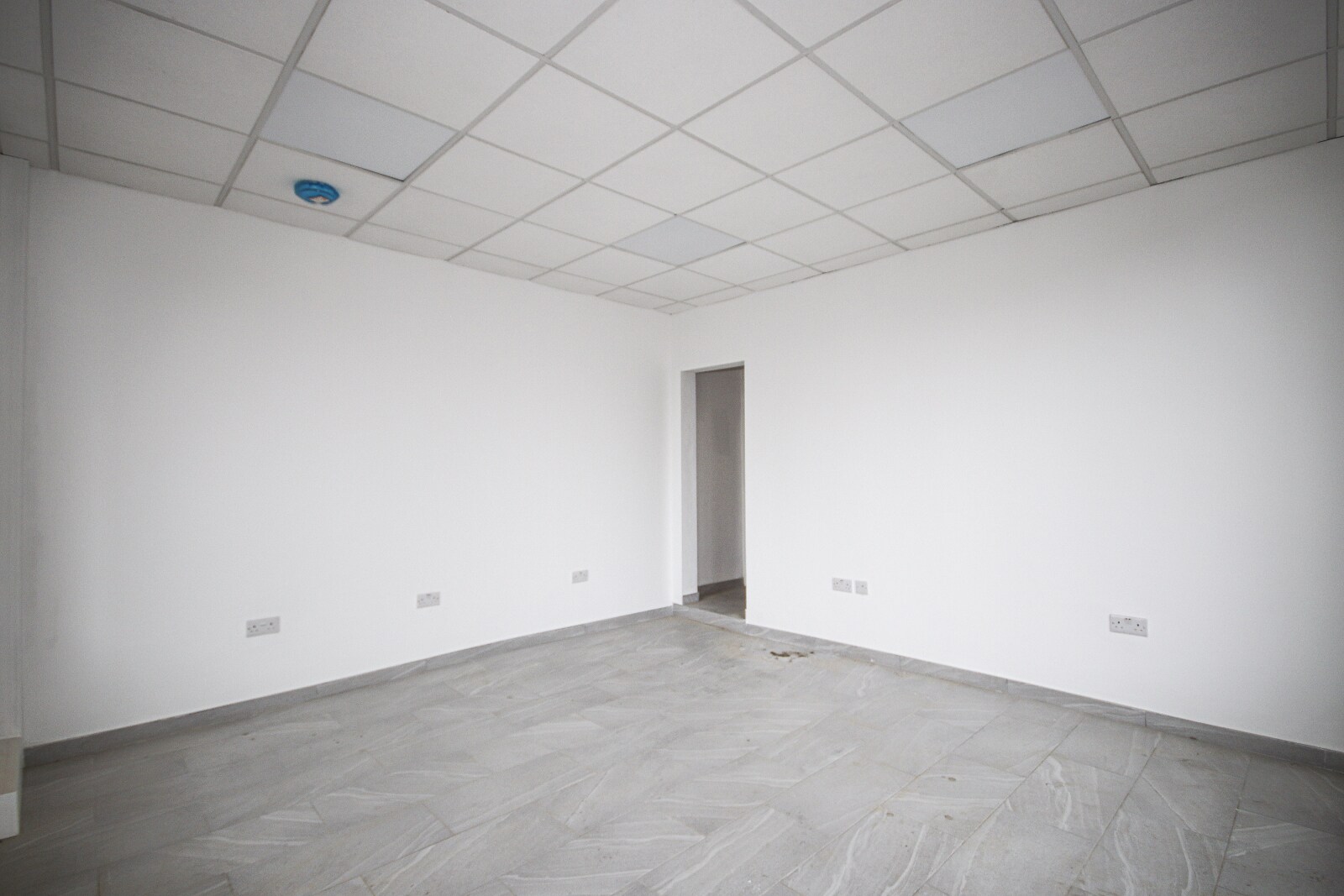 23 West St, Sittingbourne to rent Interior Photo- Image 1 of 4