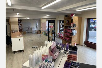 50 Bow St, Lisburn to rent Building Photo- Image 2 of 5