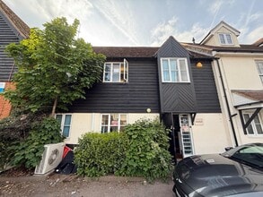 The Square, Sawbridgeworth to rent Building Photo- Image 1 of 5