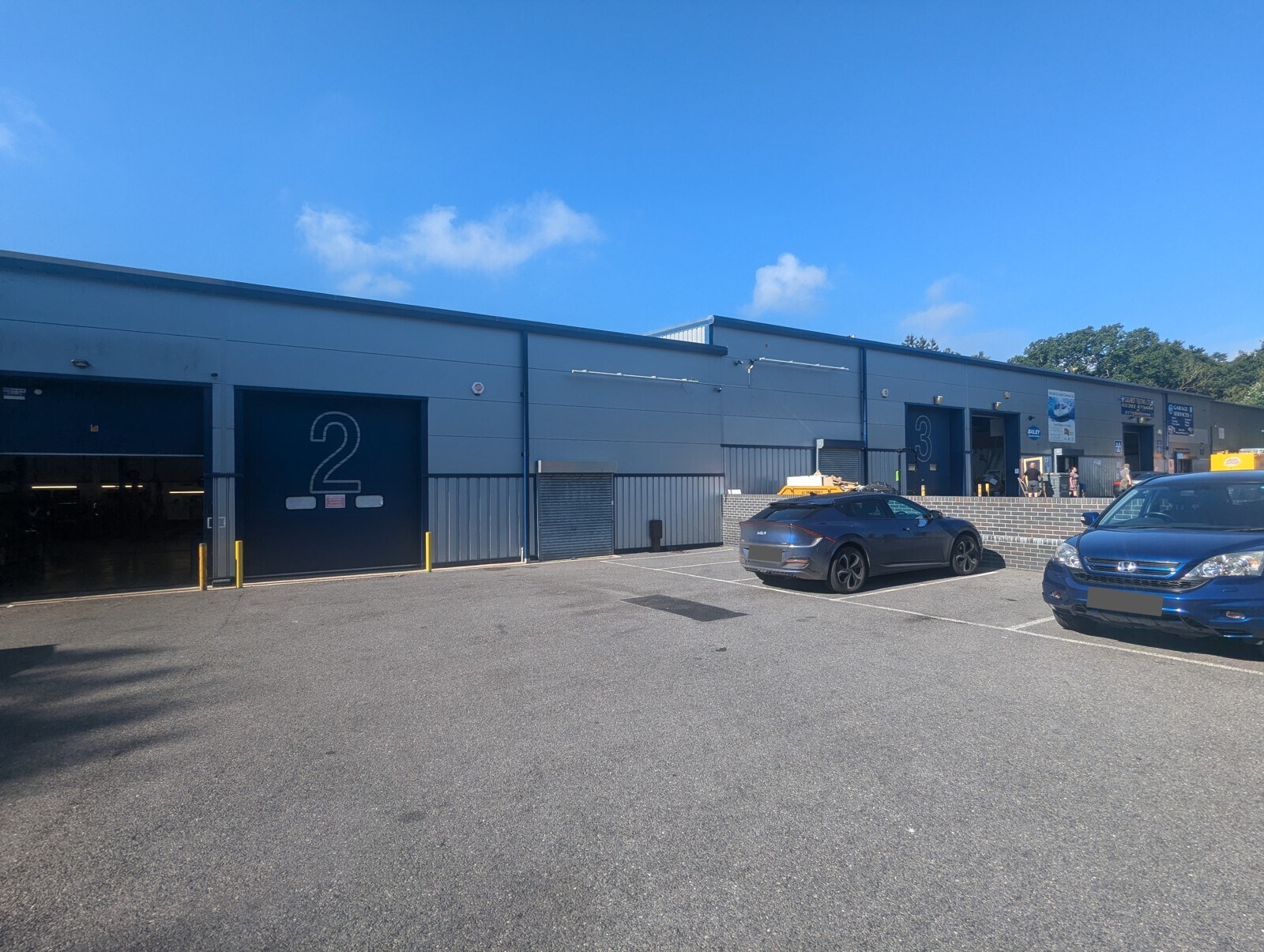 Larchwood Av, Havant to rent Building Photo- Image 1 of 2