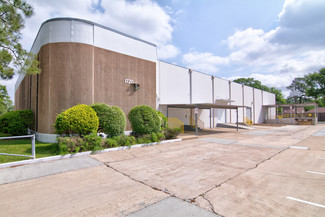 More details for 1720 Townhurst Dr, Houston, TX - Industrial for Rent