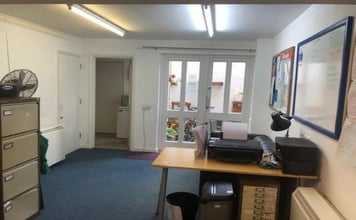 53 Lambeth Walk, London to rent Interior Photo- Image 2 of 3