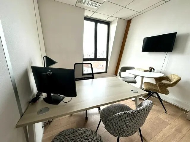 1 Bis Avenue Foch, Saint-Maur-des-Fossés to rent - Interior Photo - Image 3 of 5