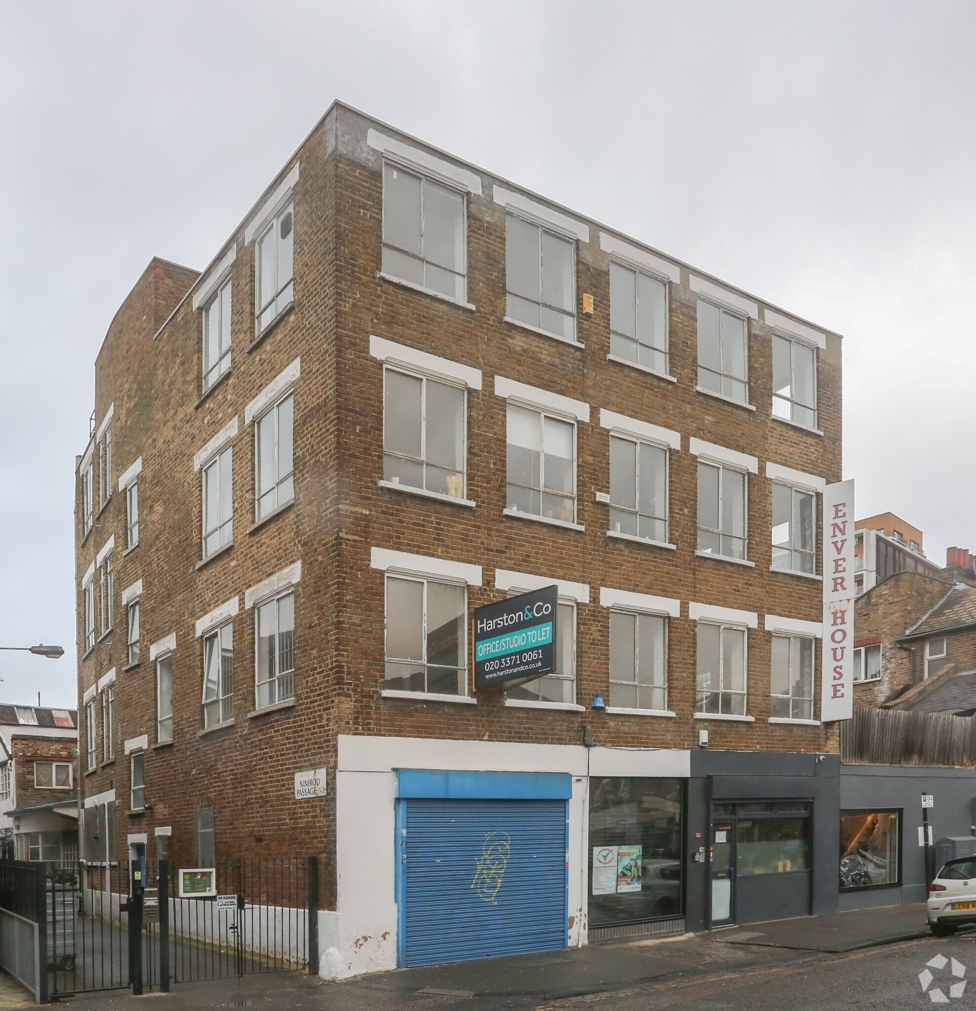 2 Nimrod Passage, London to rent Building Photo- Image 1 of 5