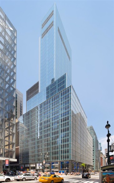 330 Madison Ave, New York, NY for sale - Building Photo - Image 1 of 1