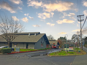 8910 Sonoma Hwy, Kenwood, CA for rent Building Photo- Image 1 of 3