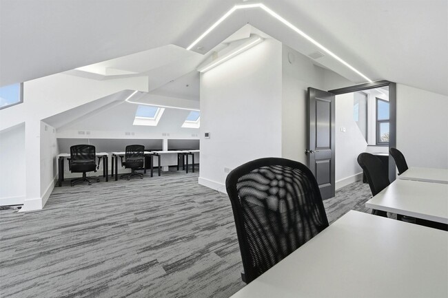 More details for Mill Ln, Alderley Edge - Co-working to Rent