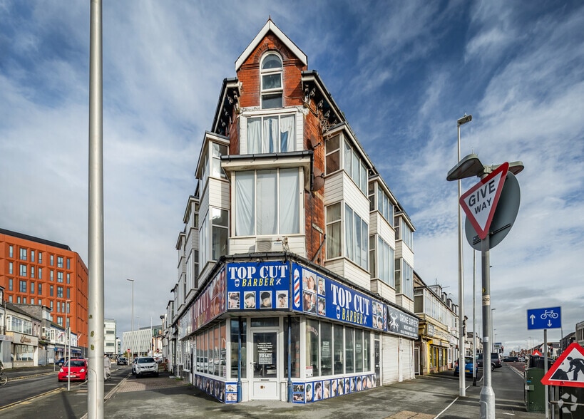 30A-36 King St, Blackpool to rent - Primary Photo - Image 1 of 3