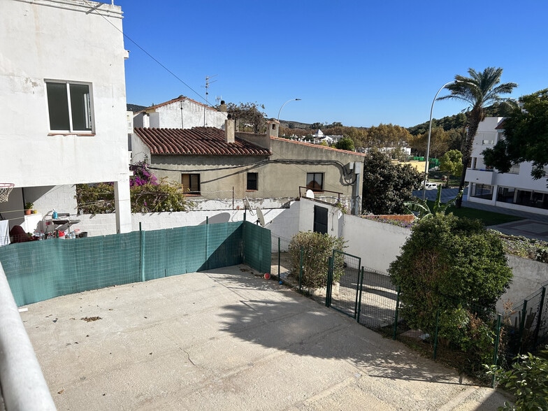 Prof Tierno Galvan Gr, 23, San Roque, Cádiz for sale - Building Photo - Image 3 of 21