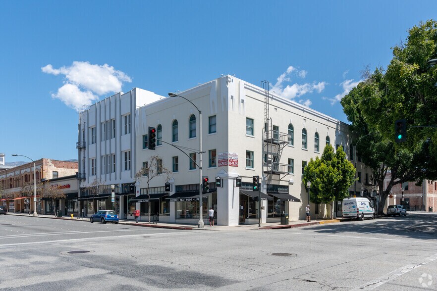 54-56 S Raymond Ave, Pasadena, CA for rent - Primary Photo - Image 1 of 10