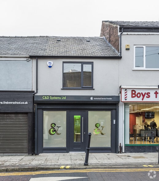 86 Market St, Bolton to rent - Building Photo - Image 1 of 14