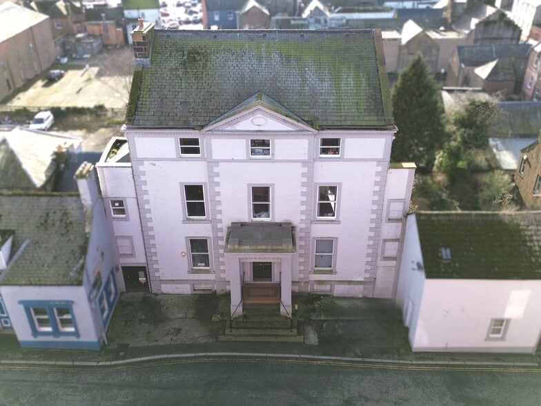 139 Irish Street, Dumfries for sale - Primary Photo - Image 1 of 4