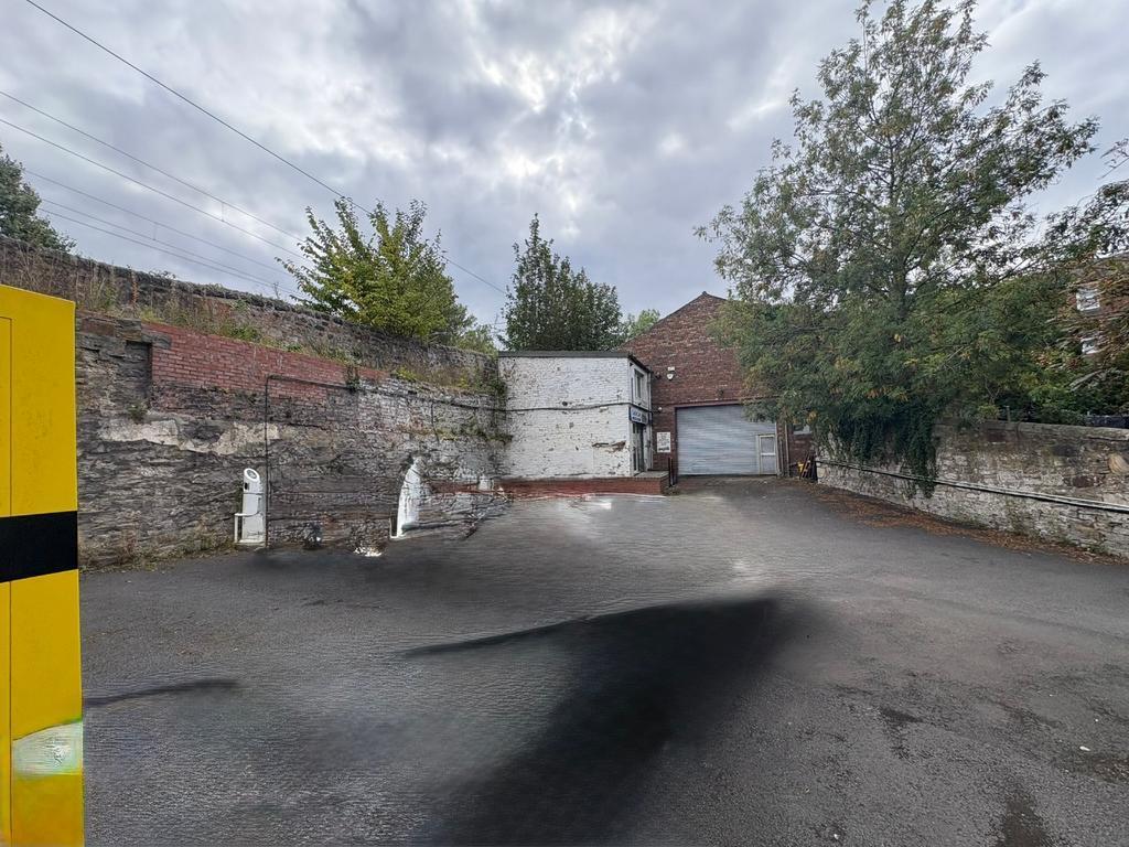 93-101 Gorgie Rd, Edinburgh to rent Building Photo- Image 1 of 3