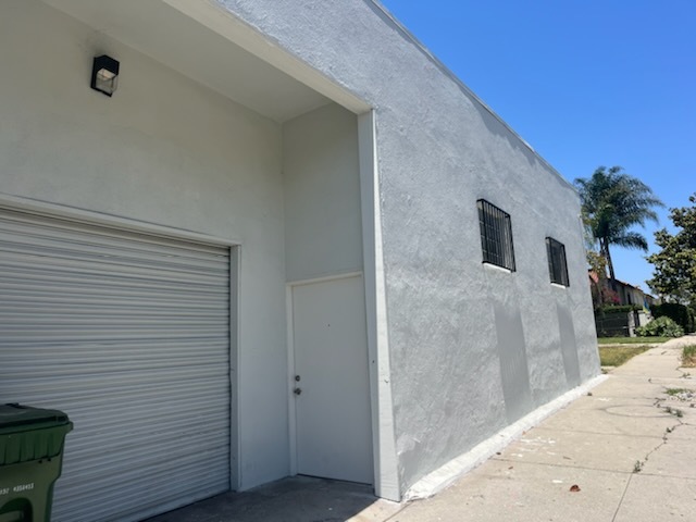 1288 S La Brea Ave, Los Angeles, CA for rent - Building Photo - Image 2 of 6