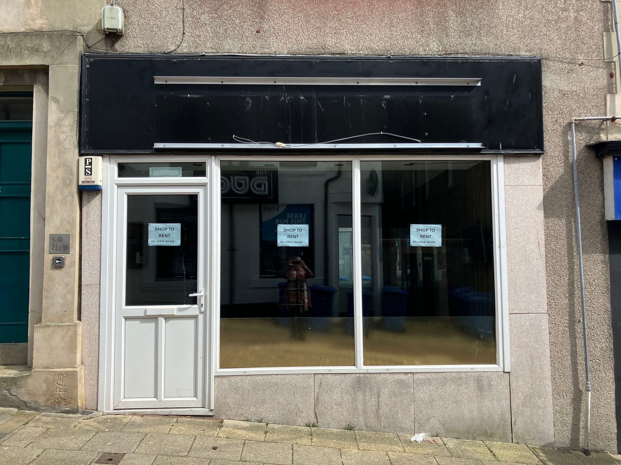Music Hall Ln, Dunfermline to rent Building Photo- Image 1 of 2