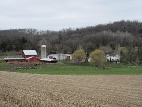 14112 Blue School Rd, Fennimore, WI for sale Primary Photo- Image 1 of 1